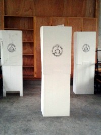 Haïti - Spécial élections : Des bureaux ouvrent en retard, beaucoup d’électeurs #HaitiElections