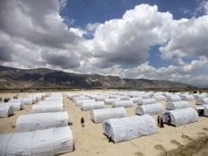 Haiti - Education : Camp Corail, back to school after 10 months of waiting !