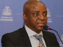 Haïti - FLASH : Un ministre va démissionner ! Il revient sur sa décision !!!
