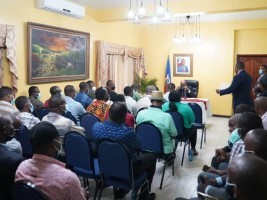 Haïti - Politique : Le P.M. dialogue avec des représentants de l'opposition radicale du SDP