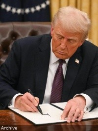 Haïti - Politique : Trump veut couper tous les financements fédéraux d’aide aux immigrés illégaux