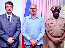 Haïti - Politique : Le P.M. discute de sécurité et de défense avec le Brésil