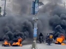 Police officers demonstrate and sow panic in Delmas